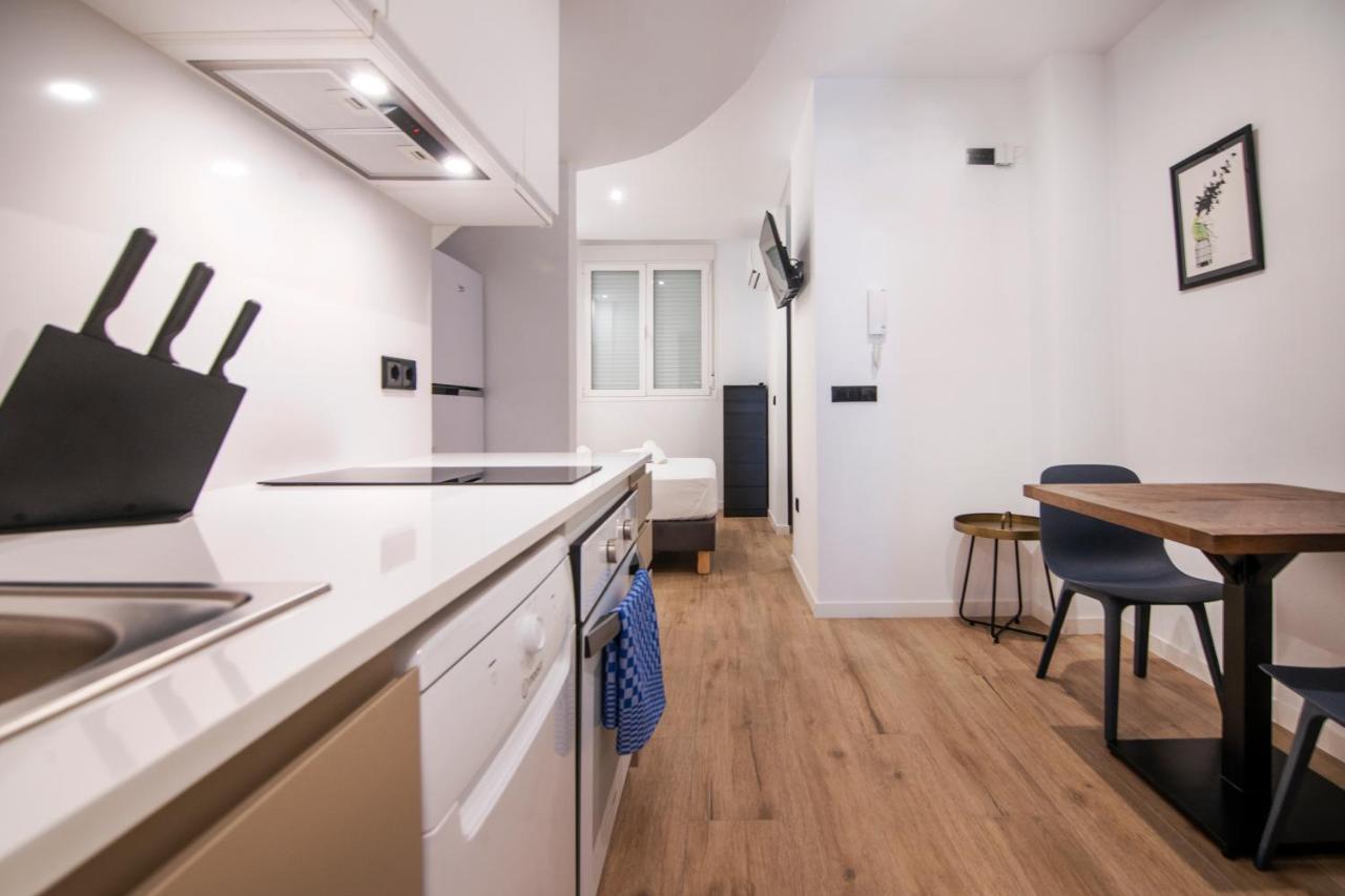 Vlc Host- Eixarchs Apartment Валенсия Екстериор снимка
