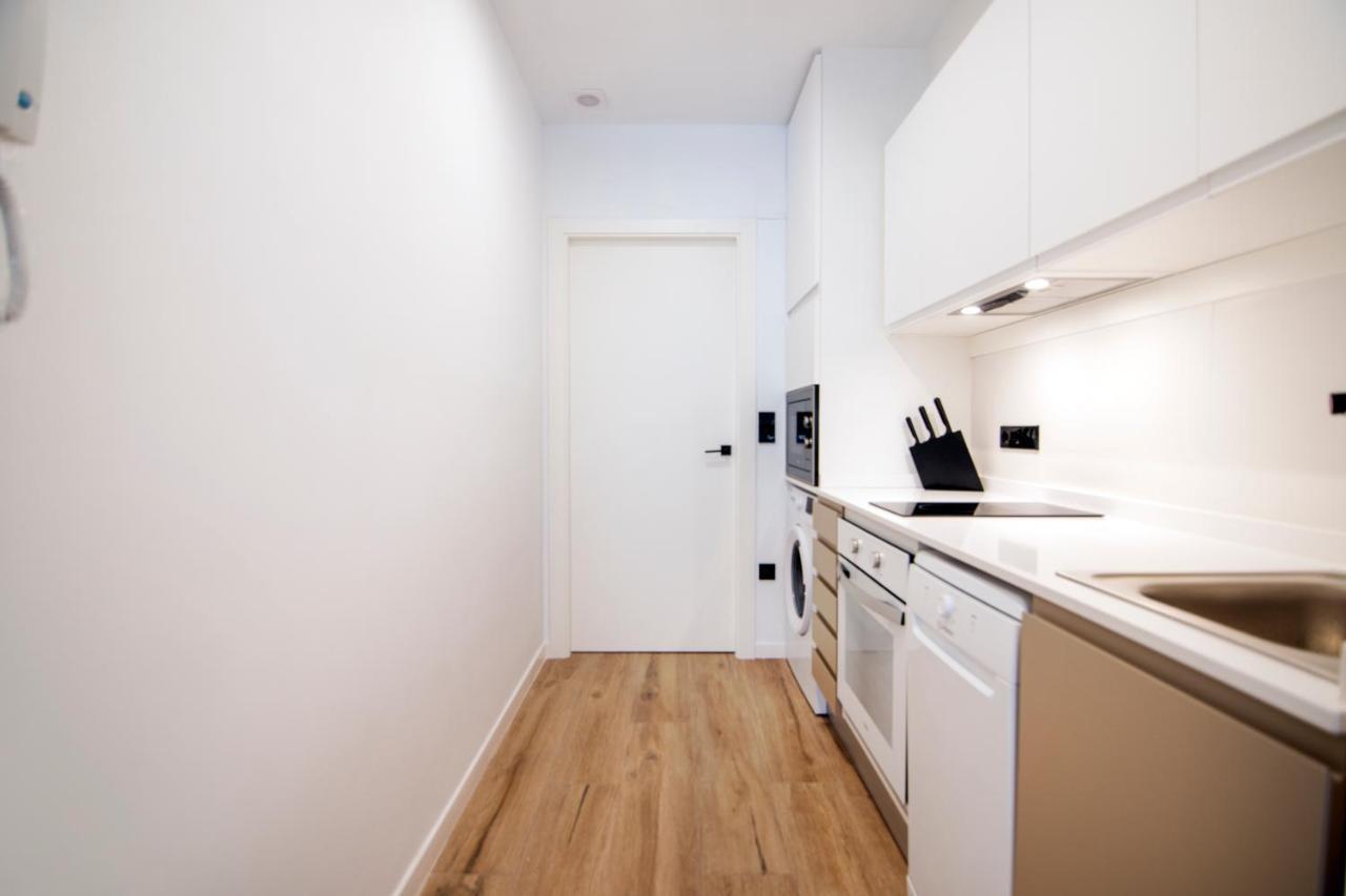 Vlc Host- Eixarchs Apartment Валенсия Екстериор снимка