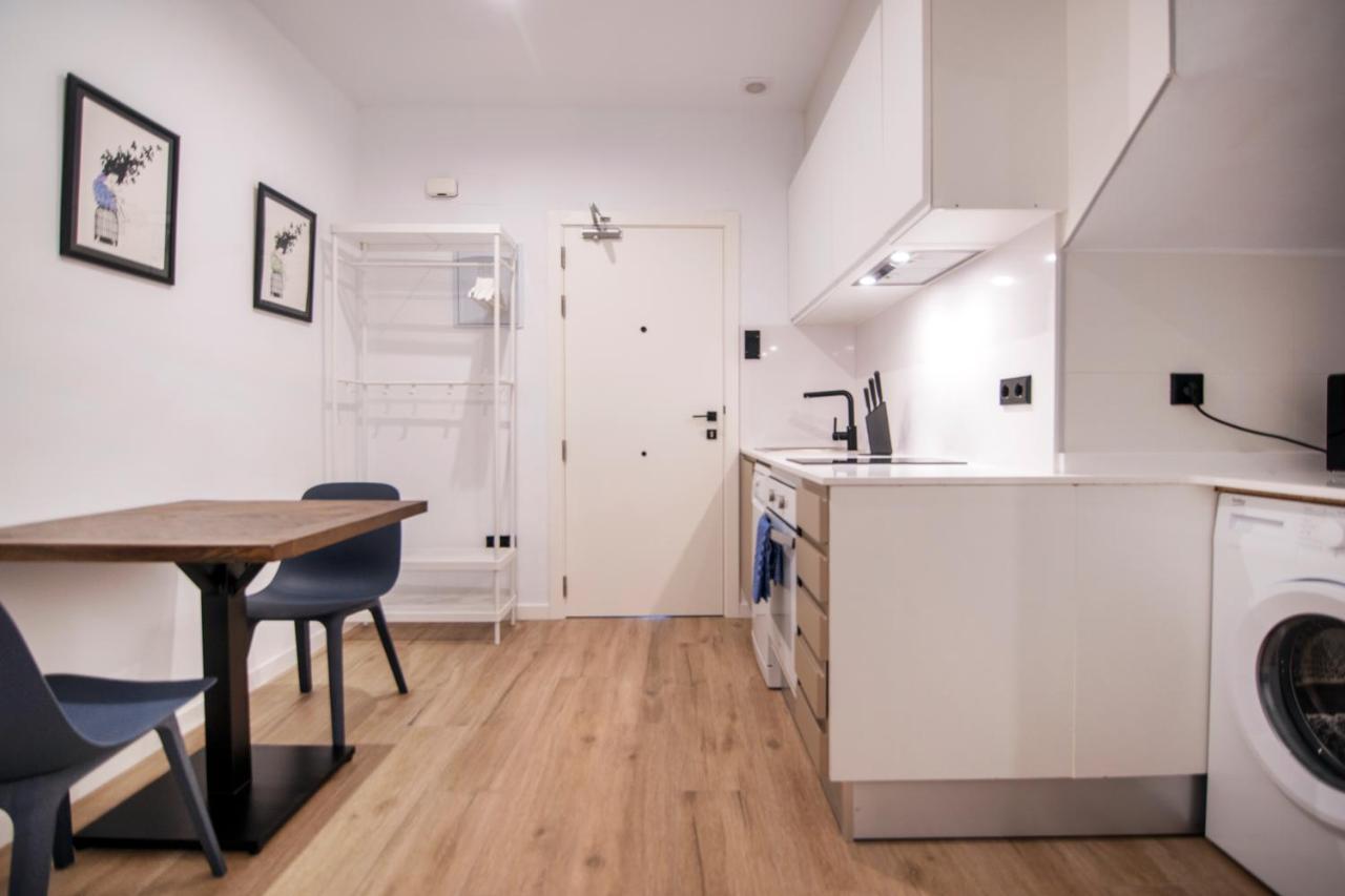 Vlc Host- Eixarchs Apartment Валенсия Екстериор снимка