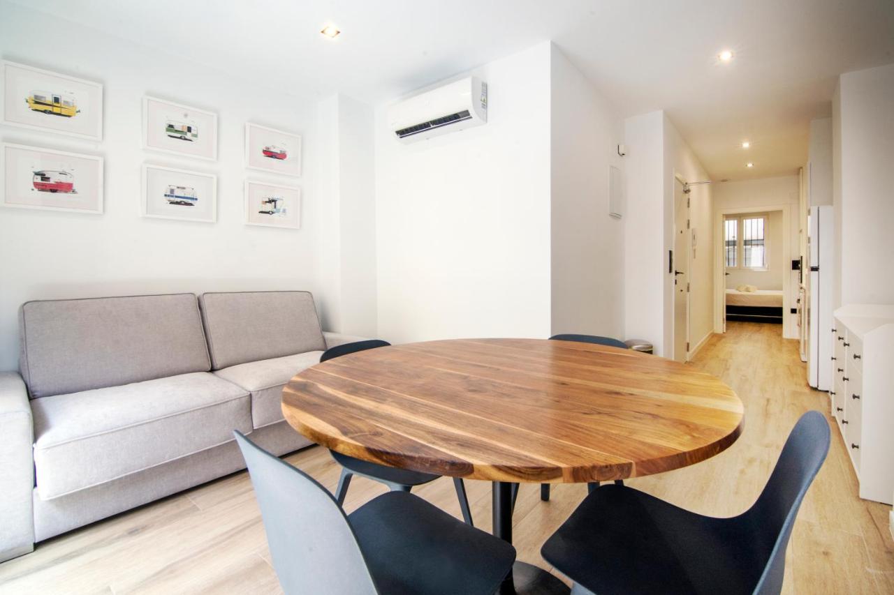 Vlc Host- Eixarchs Apartment Валенсия Екстериор снимка