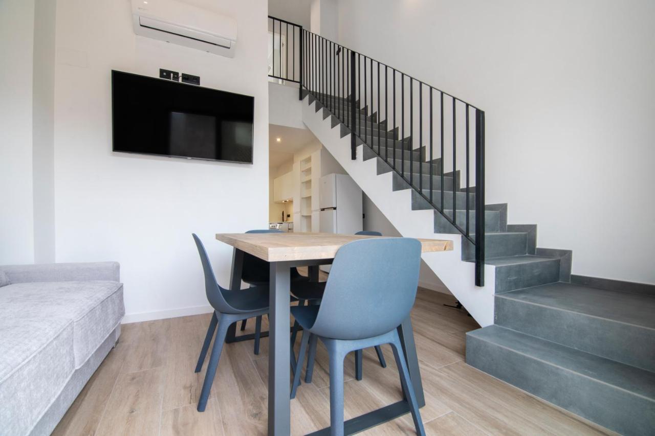 Vlc Host- Eixarchs Apartment Валенсия Екстериор снимка