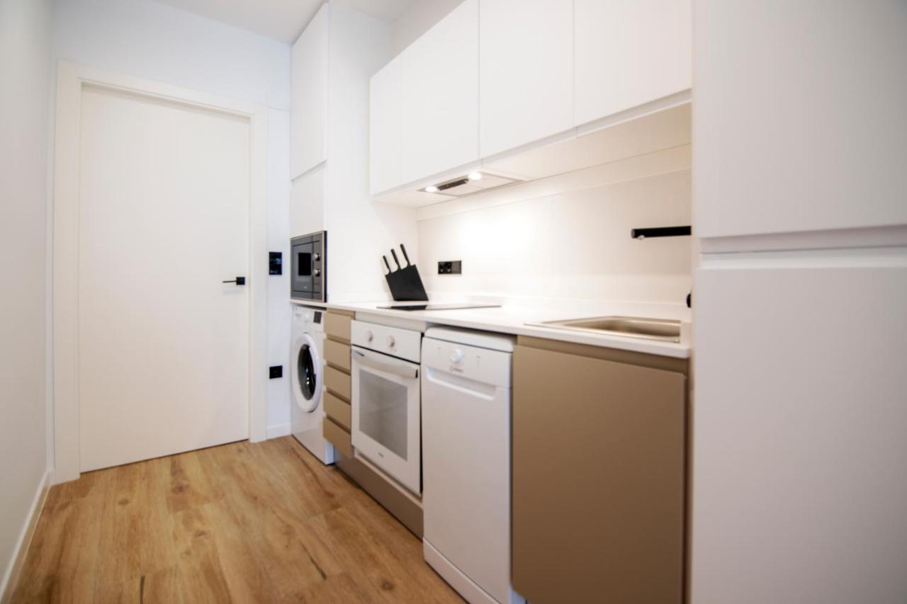 Vlc Host- Eixarchs Apartment Валенсия Екстериор снимка