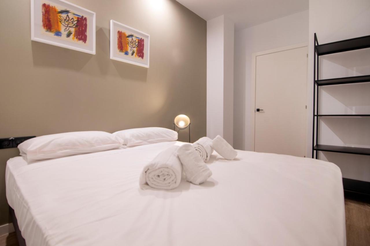 Vlc Host- Eixarchs Apartment Валенсия Екстериор снимка