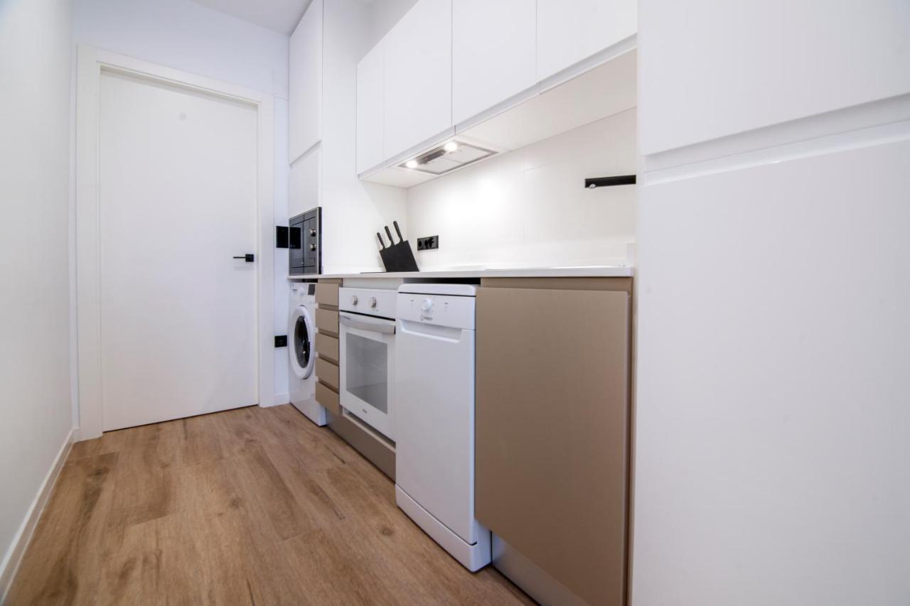 Vlc Host- Eixarchs Apartment Валенсия Екстериор снимка